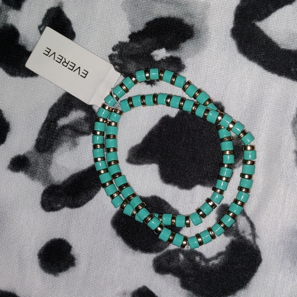 Evereve Harper beaded stretch bracelet! Teal and gold!